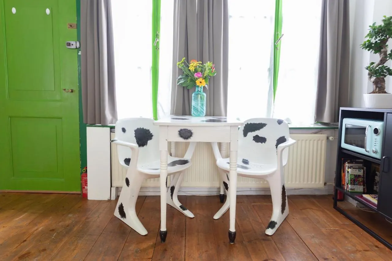 Bed and Breakfast Tulip Of Амстердам Отель типа 