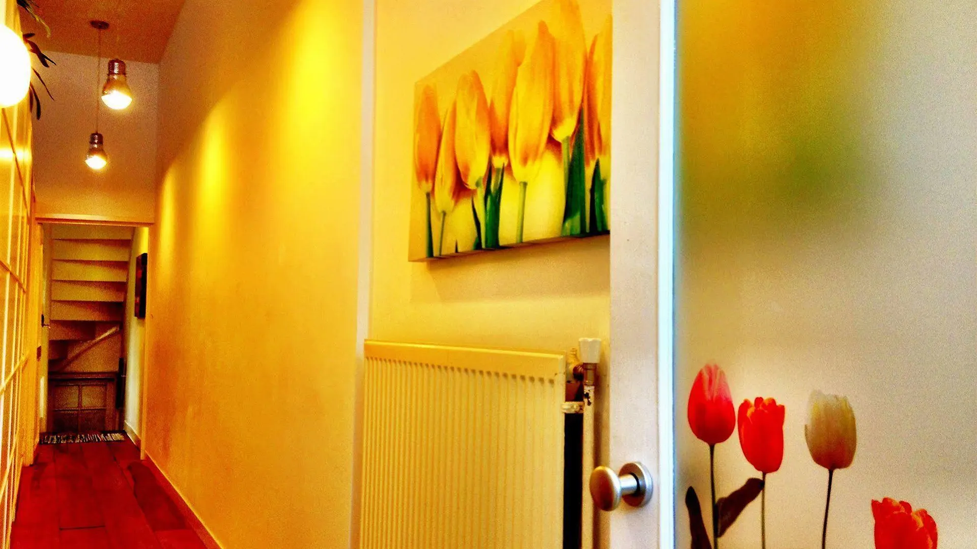 Bed and Breakfast Tulip Of Амстердам Нидерланды